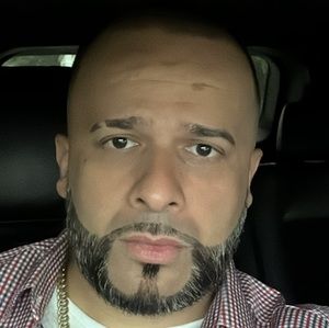 Meet your Posher, Luis